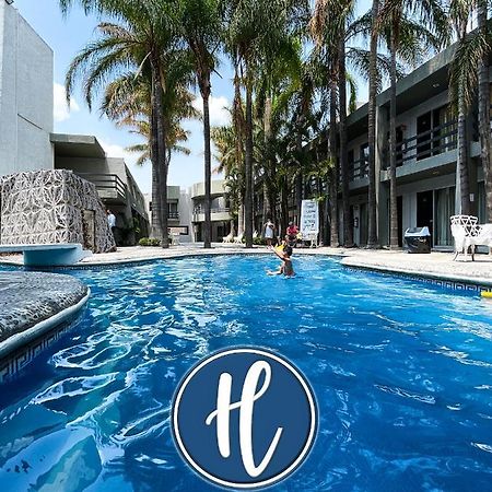 Hotel Suites Del Real Zapopan Zewnętrze zdjęcie